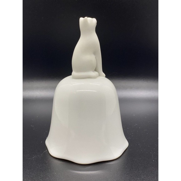 VINTAGE CROWNING TOUCH JAPAN PORCELAIN BELL WHITE BISQUE CAT HANDLE, ORIG LABEL - Picture 8 of 10